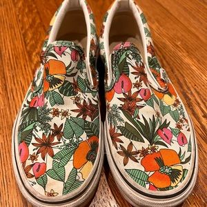 Vans slip on